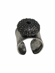 ADJUSTABLE RING IN THE SHAPE OF A SEA URCHIN
