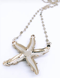 LONG STARFISH NECKLACE