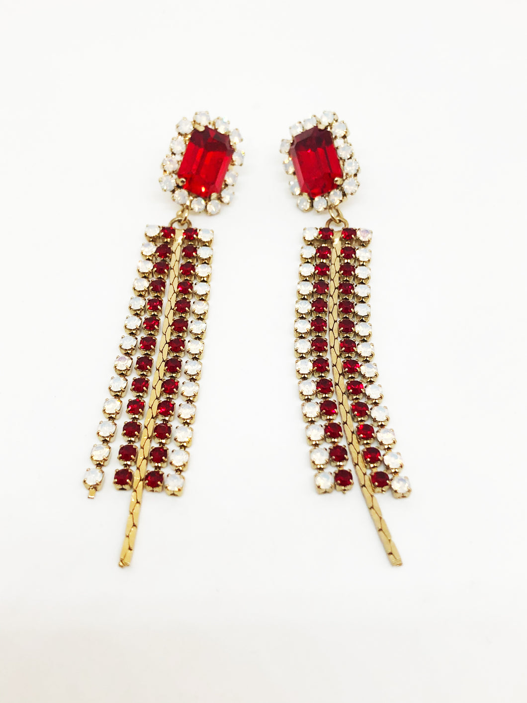 EARRINGS WITH RED STONE AND SWAROVSKI